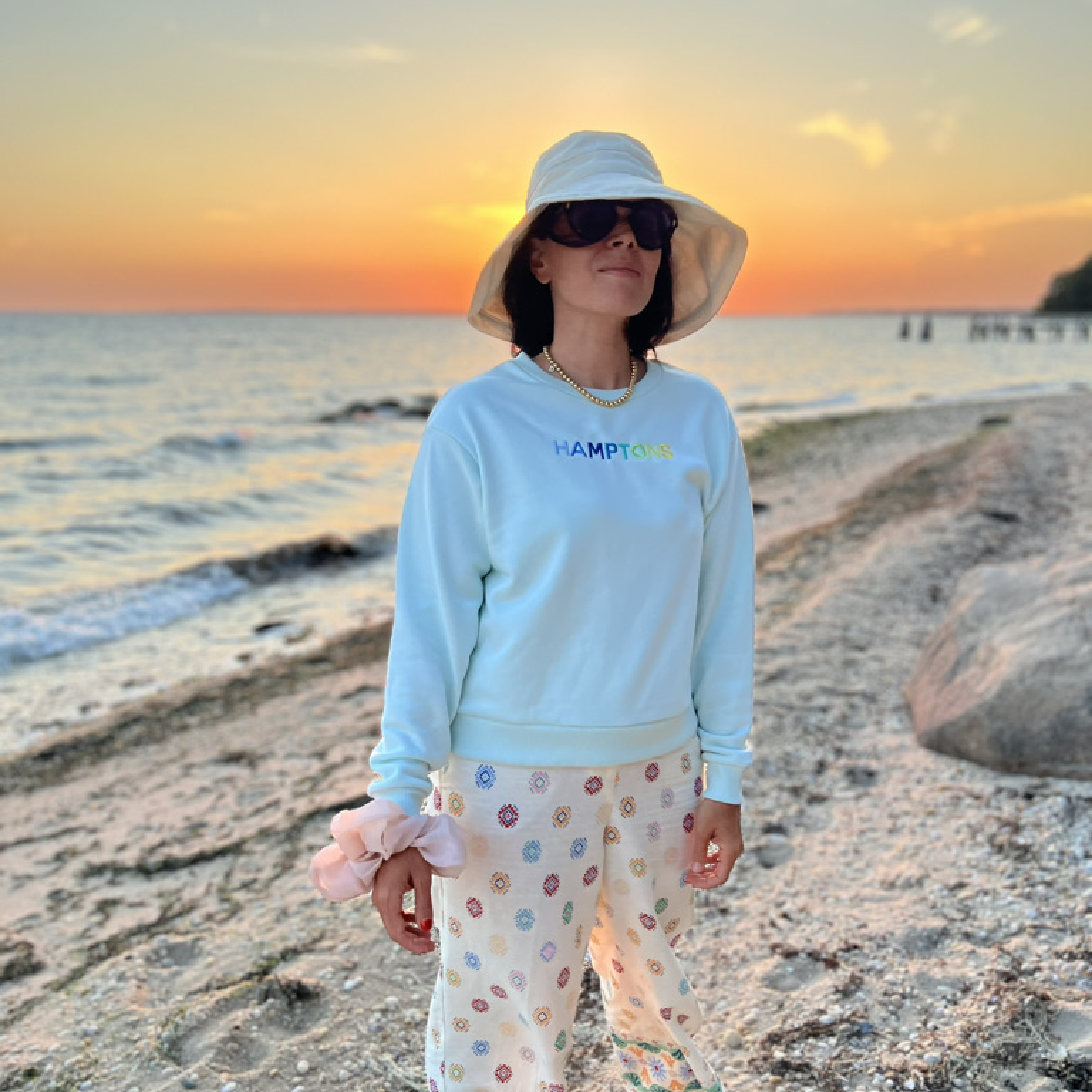 HAMPTONS Polished French Terry Crew Pale Mint <br /> Blue Shades image 2